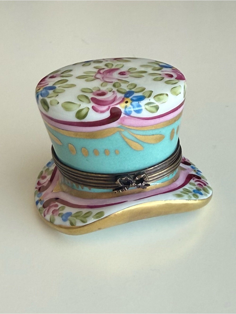 Vintage RARE Limoges France top hat shaped trinket box